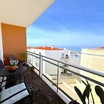 Lägenhet Boutique W Sea View And Private Rooftop Terace Nazaré