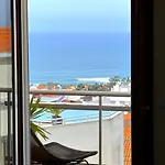 Boutique W Sea View And Private Rooftop Terace Lägenhet
