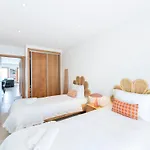 Lägenhet Boutique W Sea View And Private Rooftop Terace *