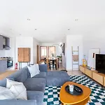 Lägenhet Boutique W Sea View And Private Rooftop Terace