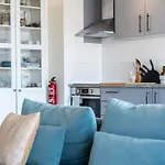 Lägenhet Boutique W Sea View And Private Rooftop Terace *