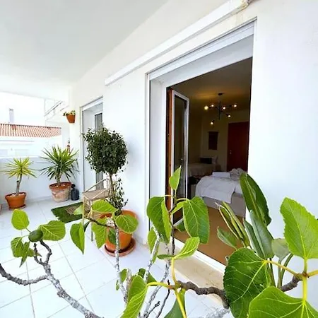 Boutique W Sea View And Private Rooftop Terace Appartement *