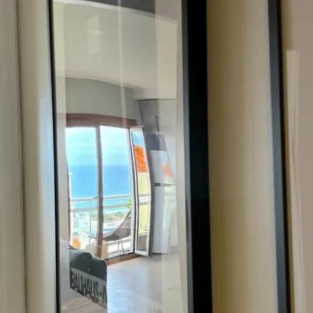 Boutique W Sea View And Private Rooftop Terace *