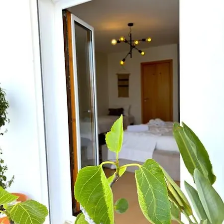 Boutique W Sea View And Private Rooftop Terace