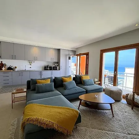 Appartement Boutique W Sea View And Private Rooftop Terace